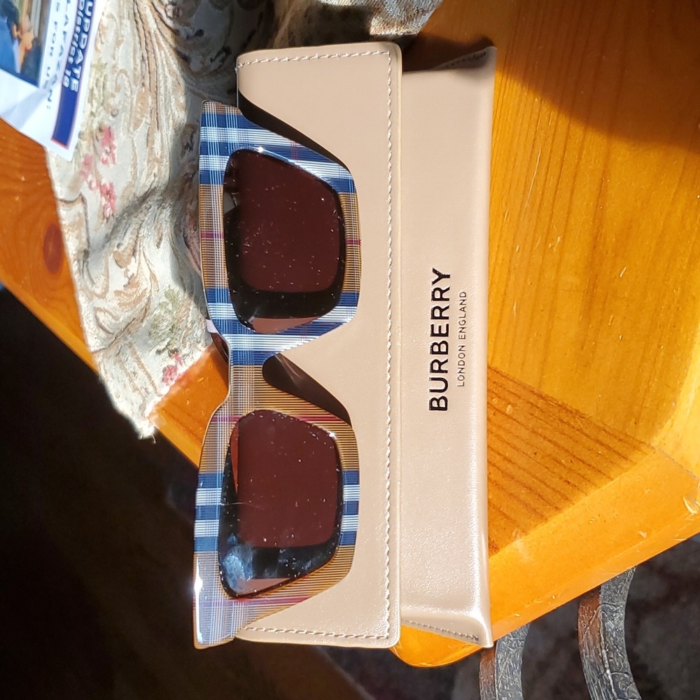 Burberry sunglasses